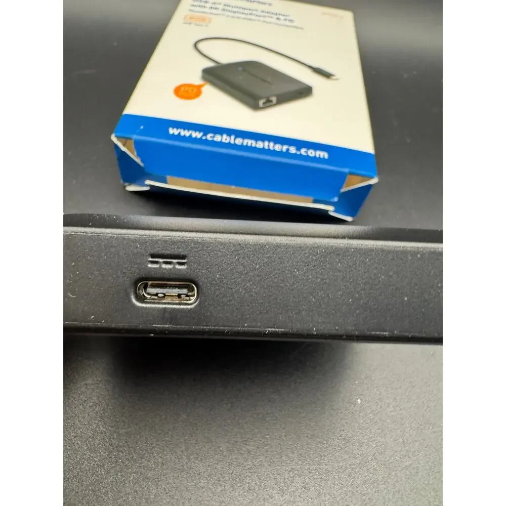 Cable Matters USB C Multiport Adapter USB C Hub w/DisplayPort 8K Model: 201046_V